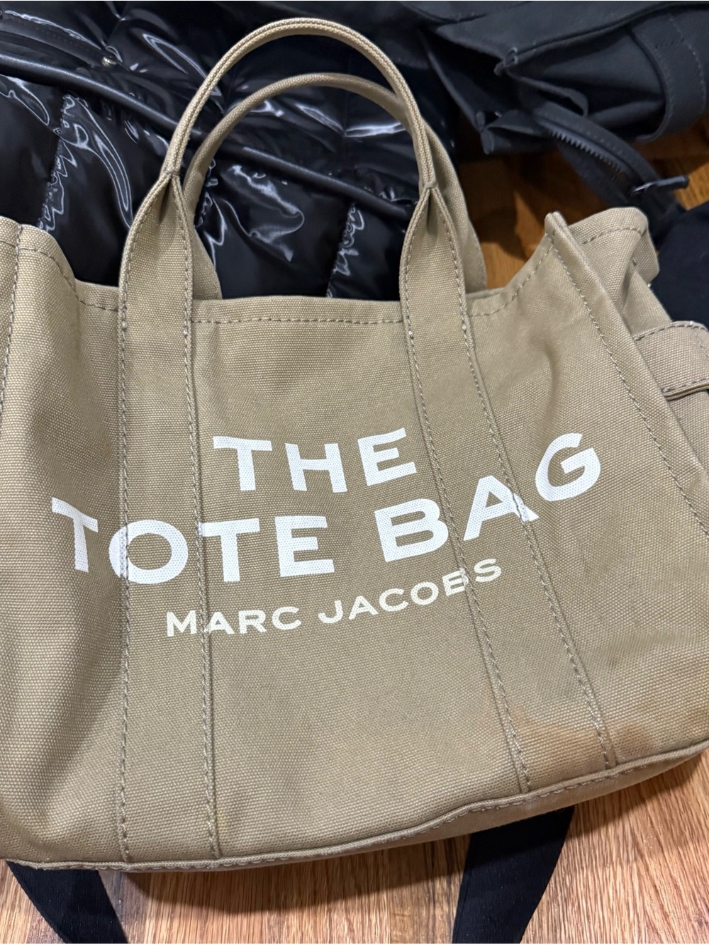Marc Jacob’s Medium Tote Bag